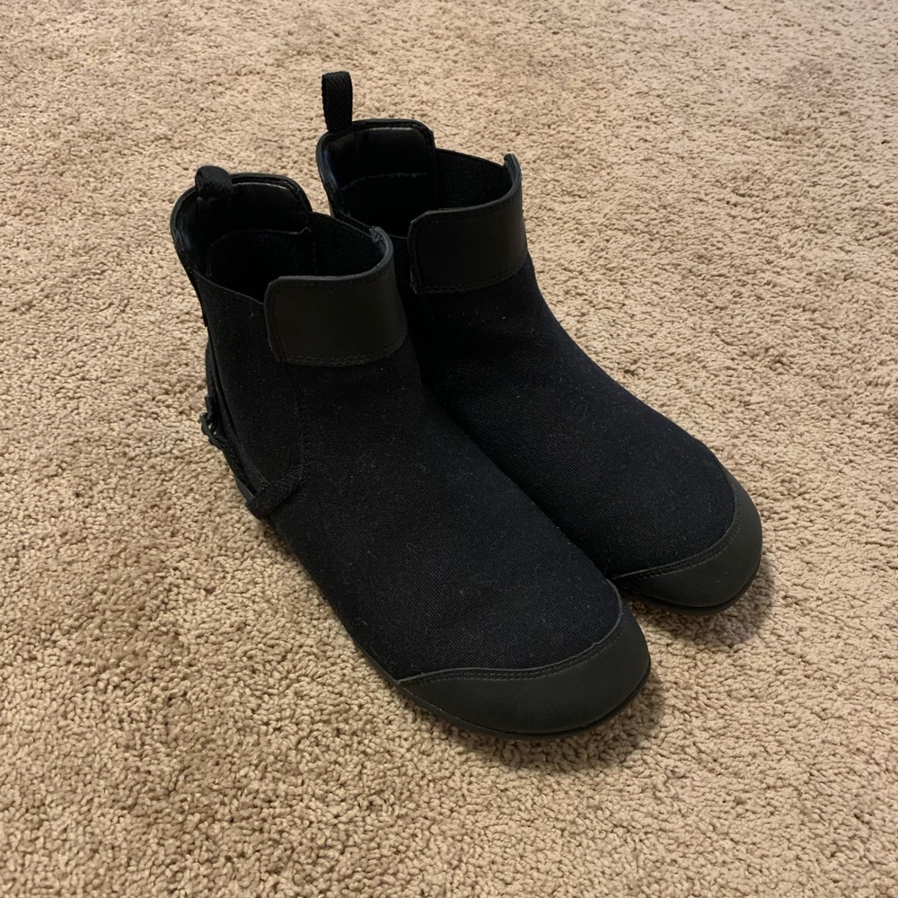 Xero Vienna boots